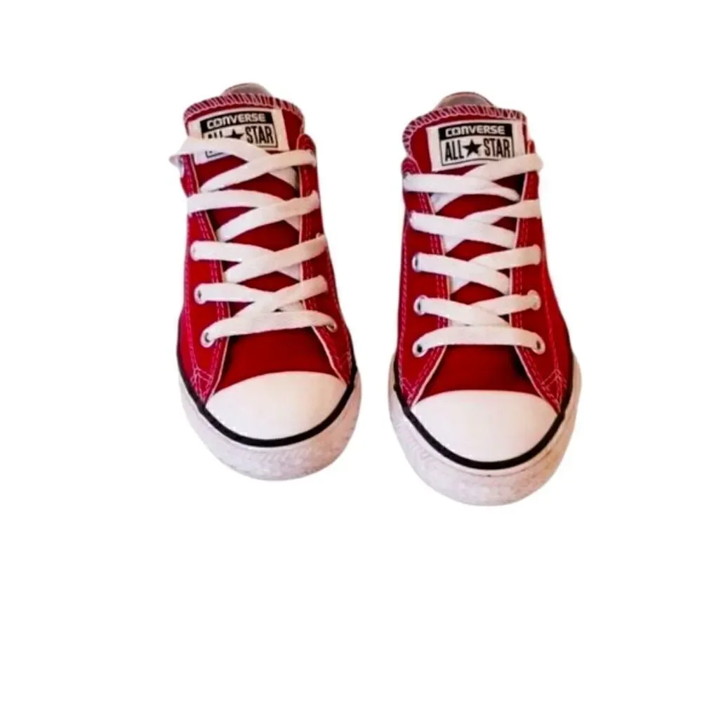 Converse Classic Red low top sneakers